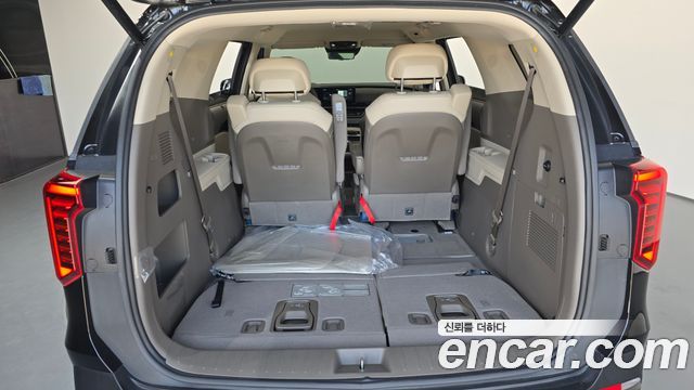 Kia Canival 2025 — photo 34
