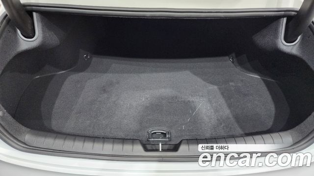 Hyundai Grandeur 2025 — photo 26