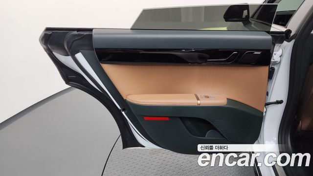 Hyundai Grandeur 2025 — photo 15
