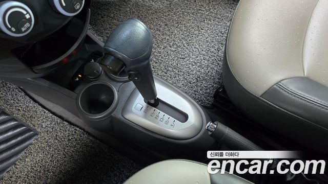 Chevrolet Korea Spark 2012 — photo 9