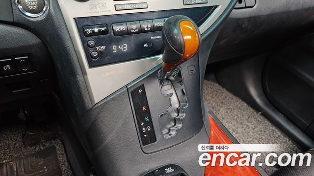 Lexus RX 2010 — photo 9