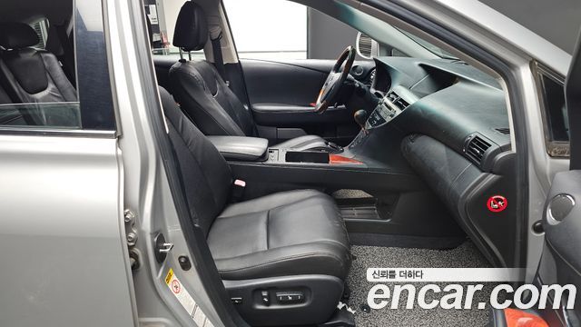 Lexus RX 2010 — photo 10