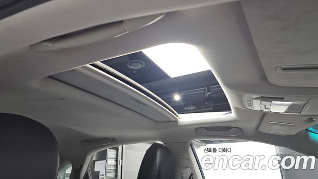 Lexus RX 2010 — photo 19