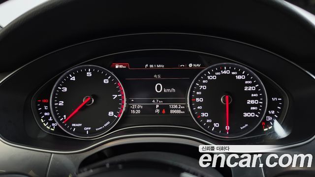 Audi A7 2016 — photo 8