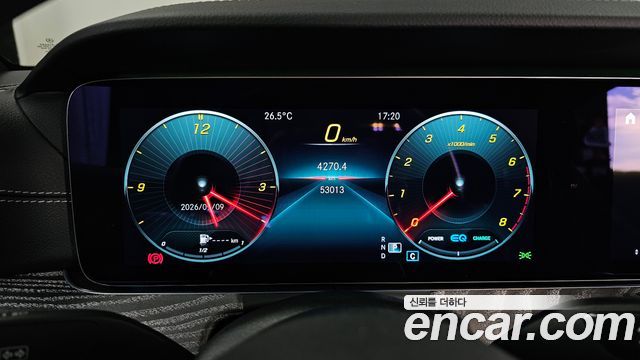 Mercedes-Benz E-Class 2021 — photo 11