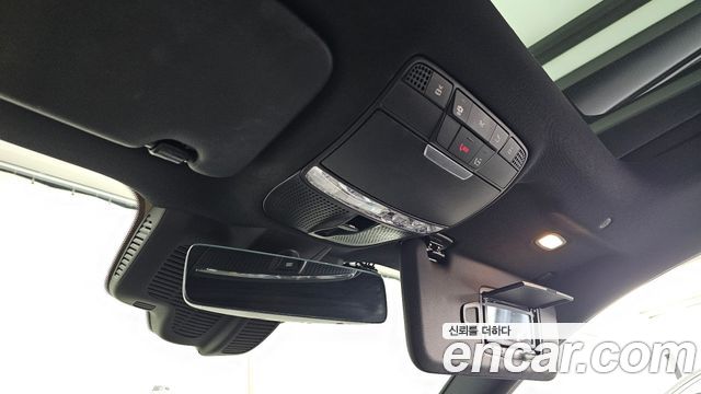 Mercedes-Benz E-Class 2021 — photo 28