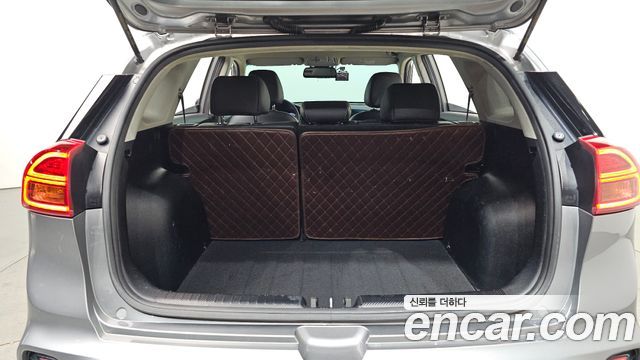 Kia Niro 2022 — photo 20