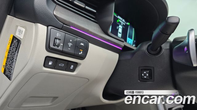 Kia K7 2020 — photo 24