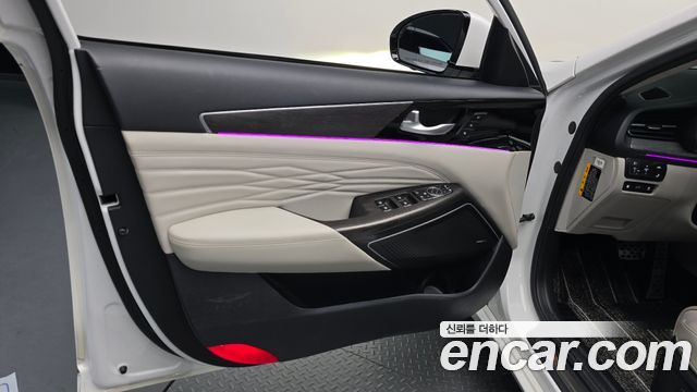 Kia K7 2020 — photo 14