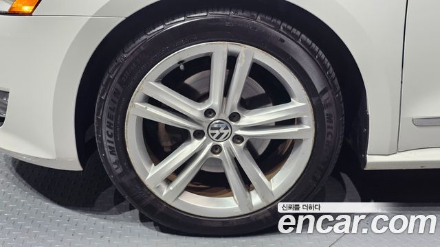 Volkswagen Passat 2015 — photo 5