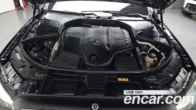 Mercedes-Benz S-Class 2023 — photo 6