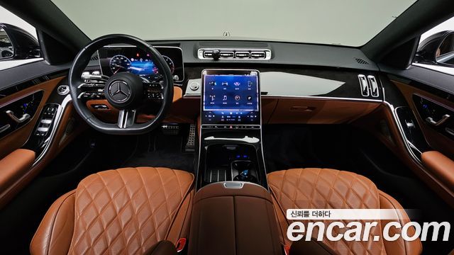 Mercedes-Benz S-Class 2023 — photo 10