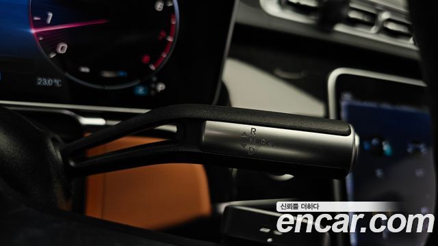 Mercedes-Benz S-Class 2023 — photo 12