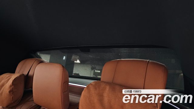 Mercedes-Benz S-Class 2023 — photo 42