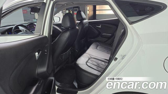 Hyundai Tucson 2014 — photo 17