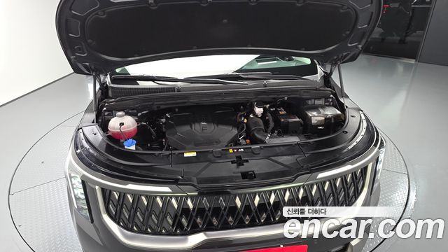 Kia Canival 2025 — photo 6