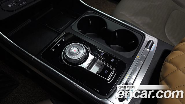 Kia Canival 2025 — photo 12