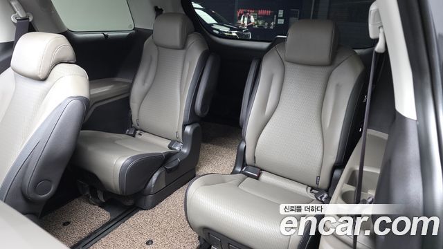 Kia Canival 2025 — photo 19