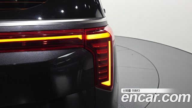 Kia Canival 2025 — photo 9