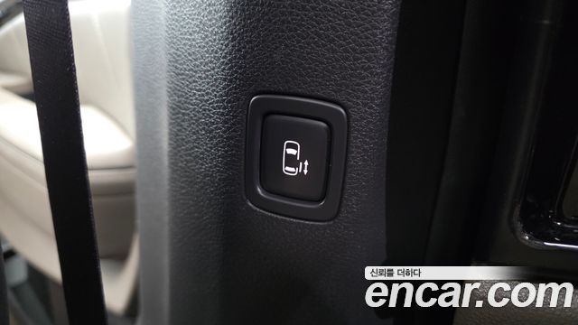 Kia Canival 2025 — photo 34