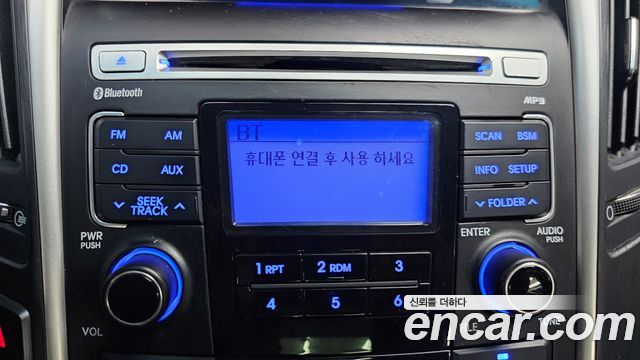 Hyundai Sonata 2011 — photo 16