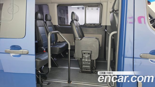 Hyundai Solati 2017 — photo 18