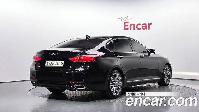 Genesis G80 2018 — photo 2
