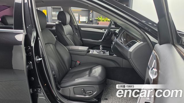 Genesis G80 2018 — photo 16
