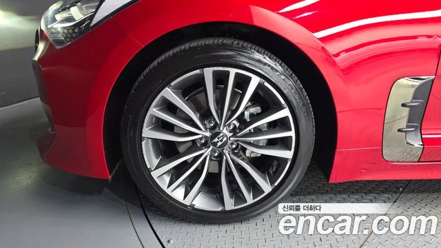 Kia Stinger 2018 — photo 5