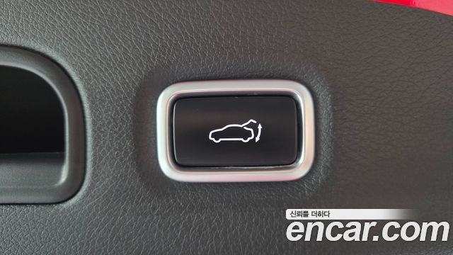 Kia Stinger 2018 — photo 25