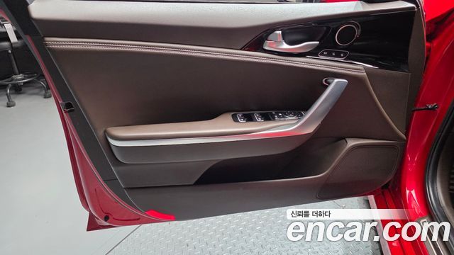 Kia Stinger 2018 — photo 14