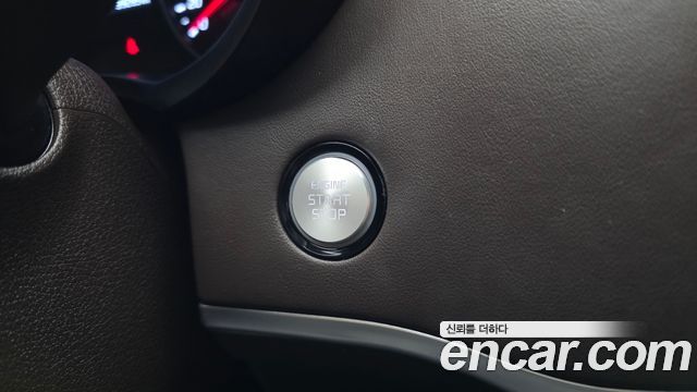 Kia Stinger 2018 — photo 29