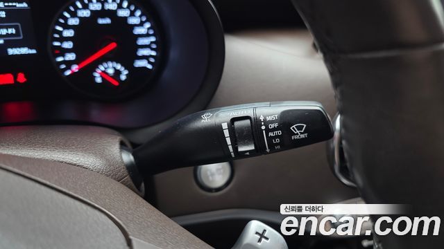 Kia Stinger 2018 — photo 38