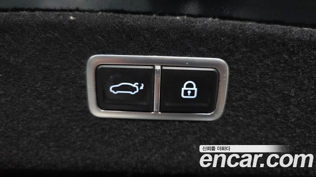 Genesis G80 2022 — photo 26