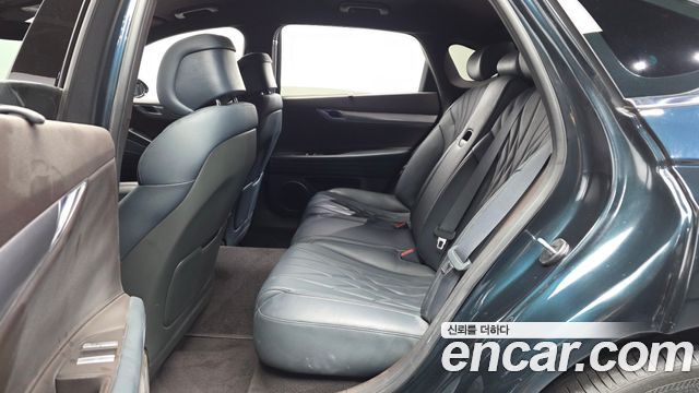 Genesis G80 2022 — photo 16