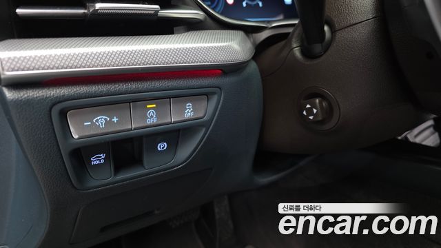 Genesis G80 2022 — photo 29