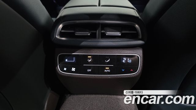 Genesis G80 2022 — photo 33