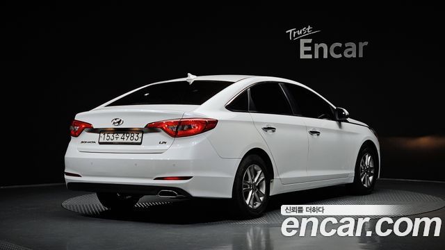 Hyundai Sonata 2016 — photo 2