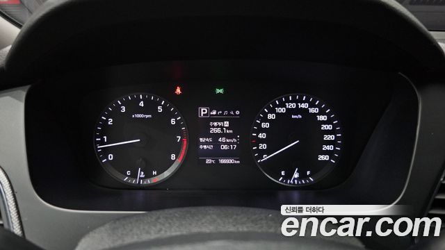 Hyundai Sonata 2016 — photo 11
