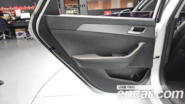 Hyundai Sonata 2016 — photo 15