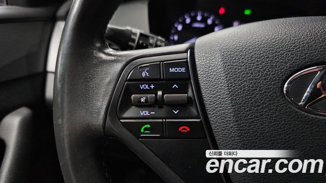 Hyundai Sonata 2016 — photo 29