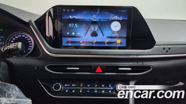 Hyundai Sonata 2020 — photo 12