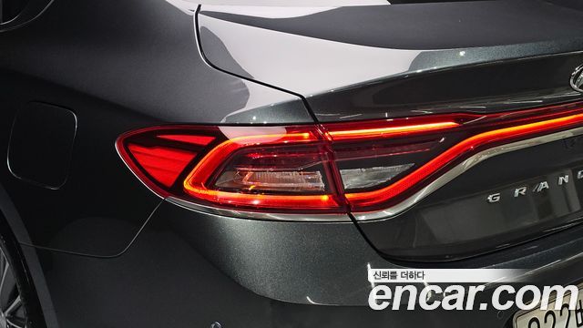 Hyundai Grandeur 2019 — photo 9