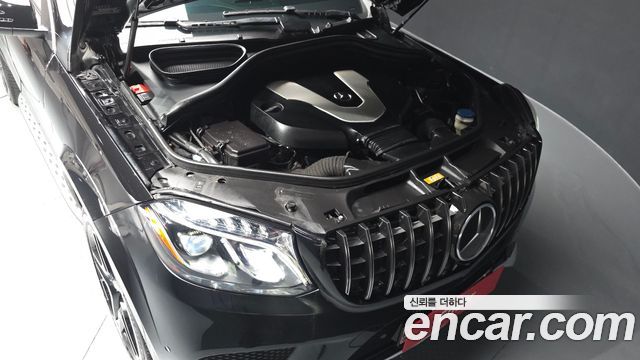 Mercedes-Benz GLS-Class 2017 — photo 6