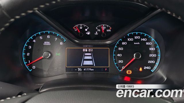 Chevrolet Korea Colorado 2022 — photo 11