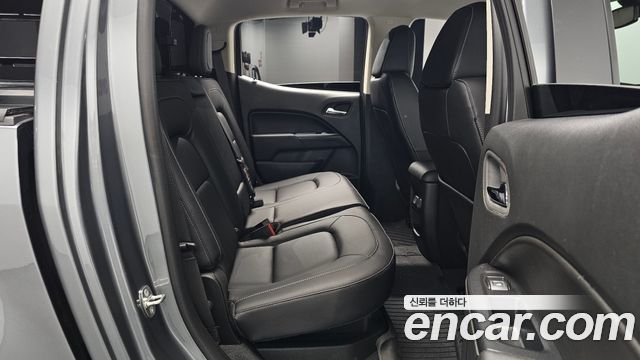 Chevrolet Korea Colorado 2022 — photo 18