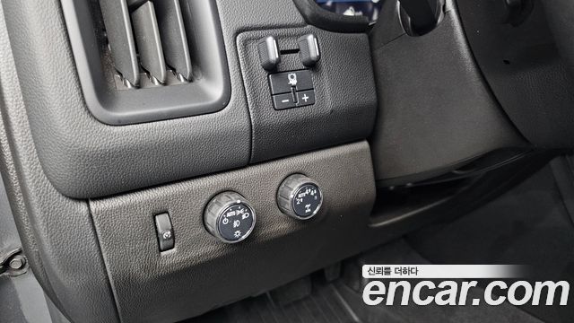 Chevrolet Korea Colorado 2022 — photo 22