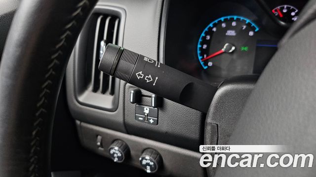 Chevrolet Korea Colorado 2022 — photo 23