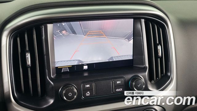 Chevrolet Korea Colorado 2022 — photo 26