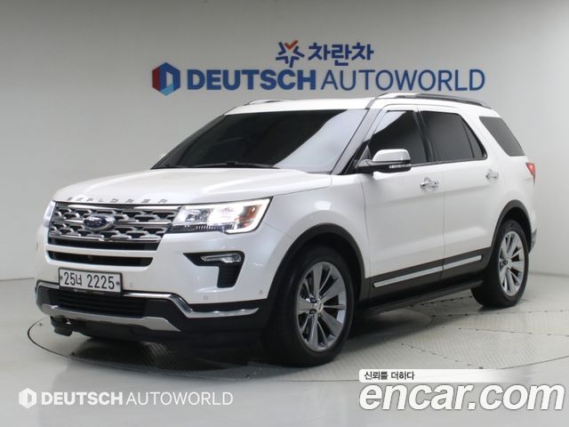 Ford Explorer 2018 — photo 1
